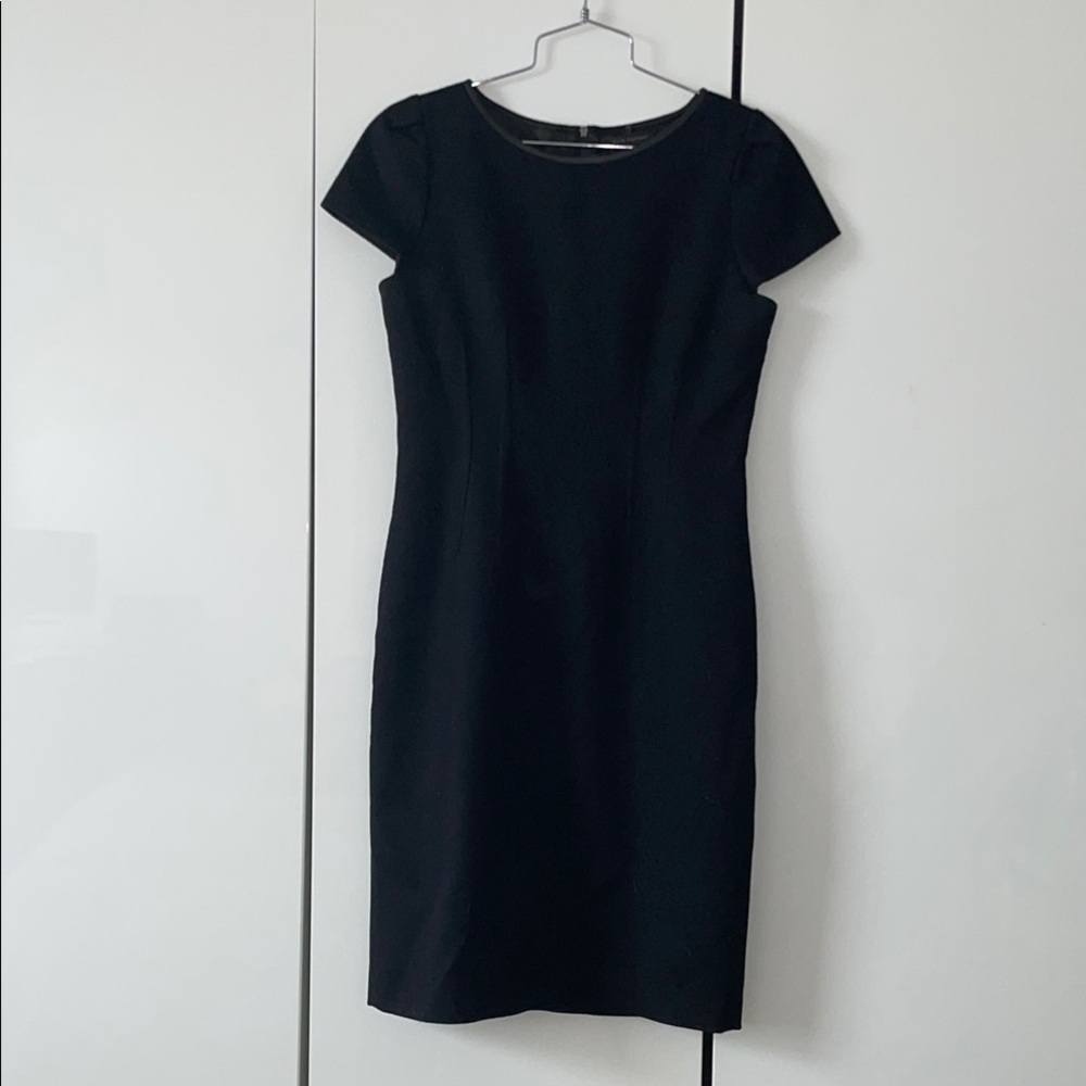 Elie Tahari Black Dress